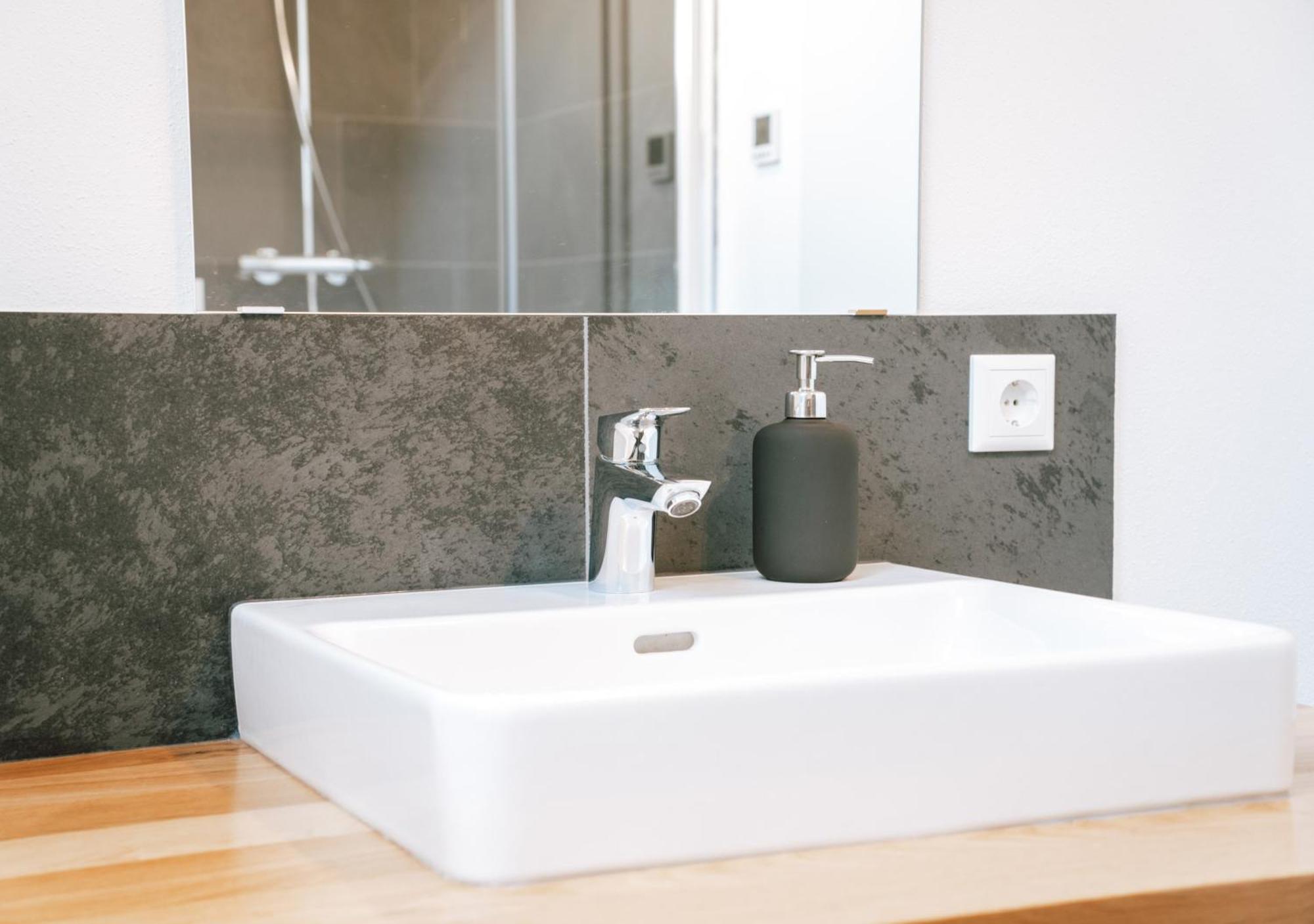 Frankenwald Chalets - Ferienhaus Mit Privaten Whirlpool Wilhelmsthal Exteriör bild